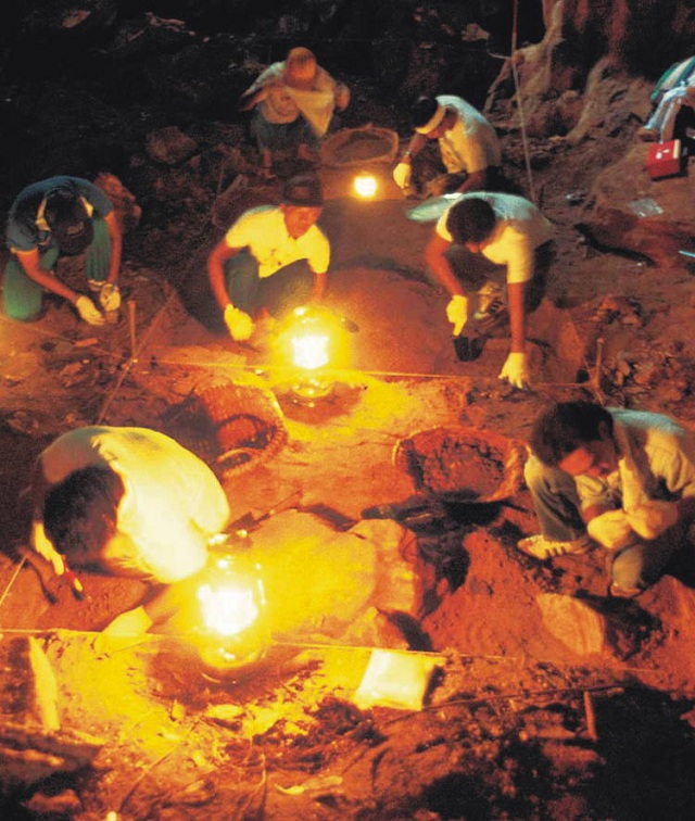 University of Science Malaysia Excavation at Gua Gunung Runtuh, Lenggong.